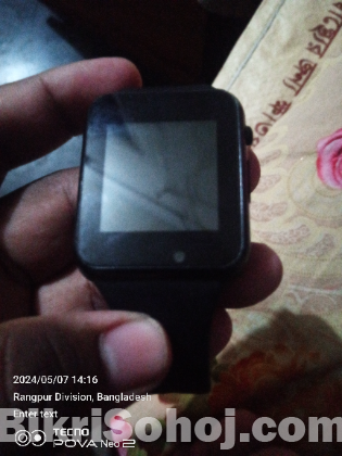 A1smart watch ( sim + memory supported)